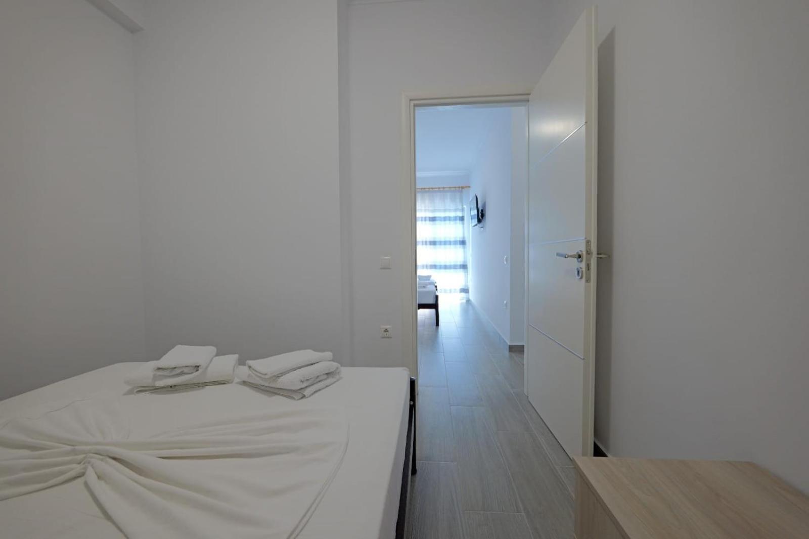 Eduard Lagji Apartament Lukove Bagian luar foto