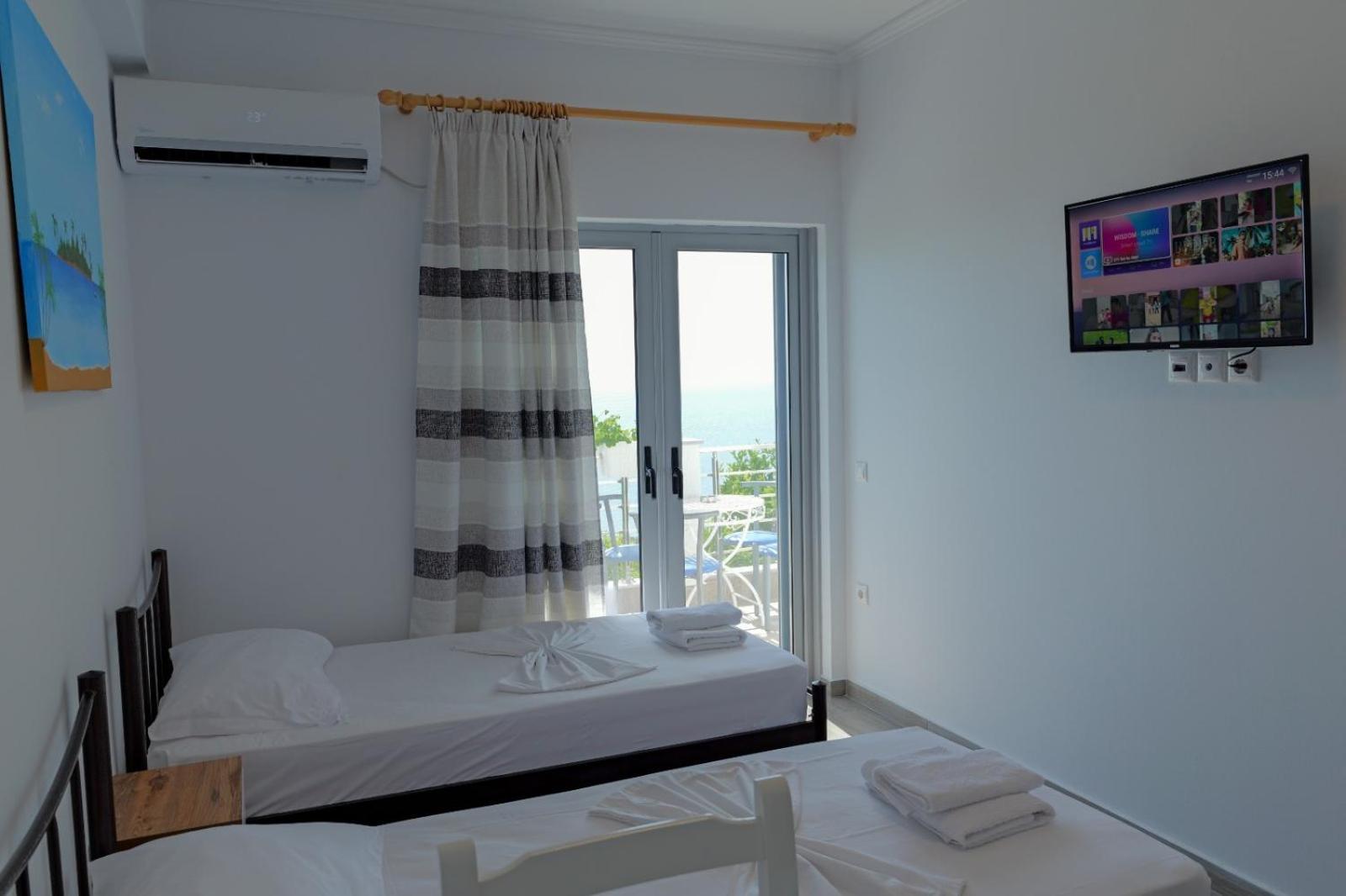 Eduard Lagji Apartament Lukove Ruang foto
